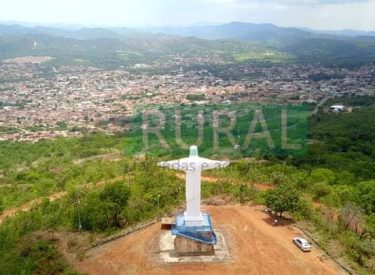 cristo_redentor_niquelandia_foto_elaine_alves